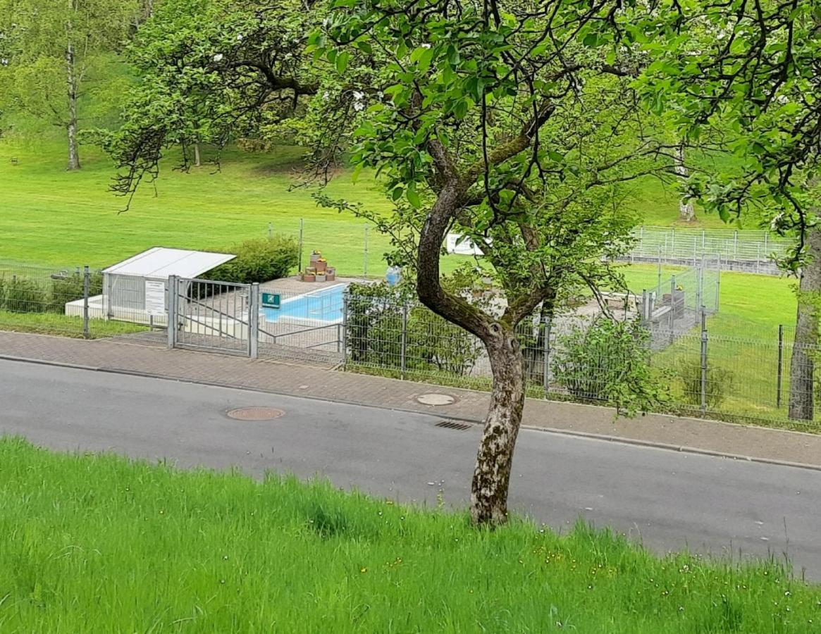 Ferienwohnung Rhododendron - Natur Pur Am Highwalk Rotenburg an der Fulda Luaran gambar